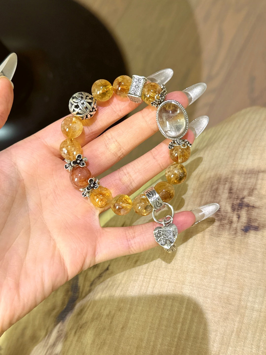 ▫️▪️ Yellow tower crystal red glue flower ghost magic box bracelet